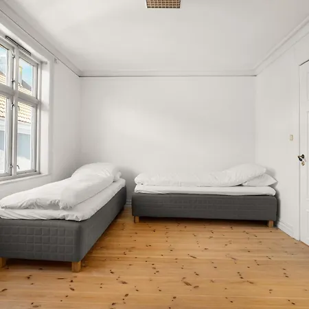 דירה Bryggen Historical Townhouse I Rooftop Views! ברגן