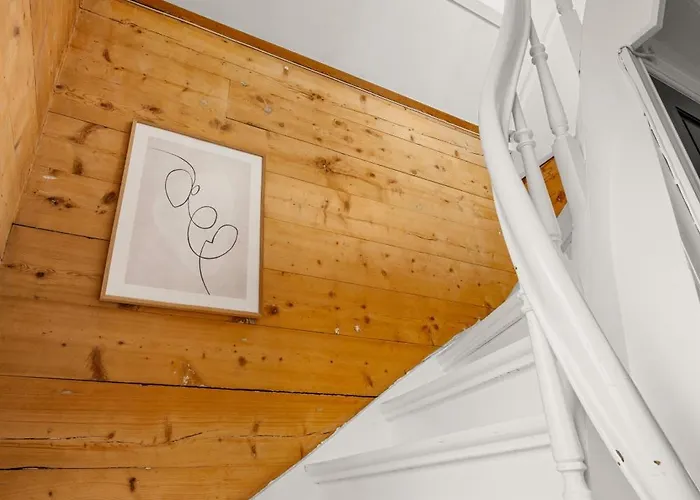 Bryggen Historical Townhouse I Rooftop Views! Апартаменты Берген