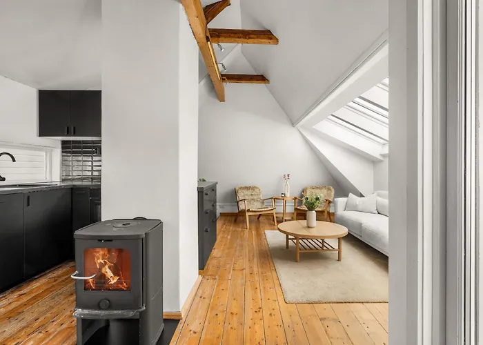 Bryggen Historical Townhouse I Rooftop Views! Апартаменты Берген