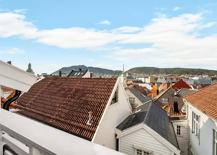Lägenhet Bryggen Historical Townhouse I Rooftop Views! *